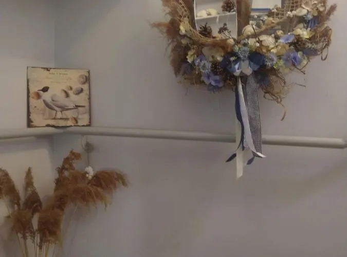 Cold Sea Bed and Breakfast